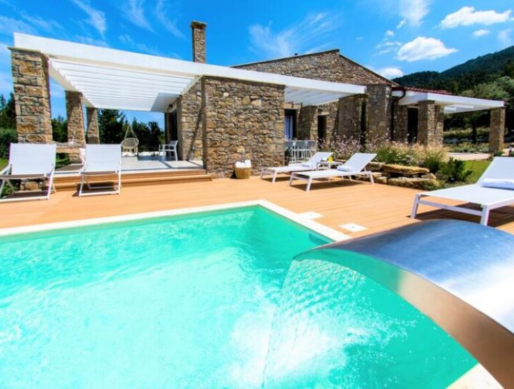 Оренда вілл та бронювання готелів