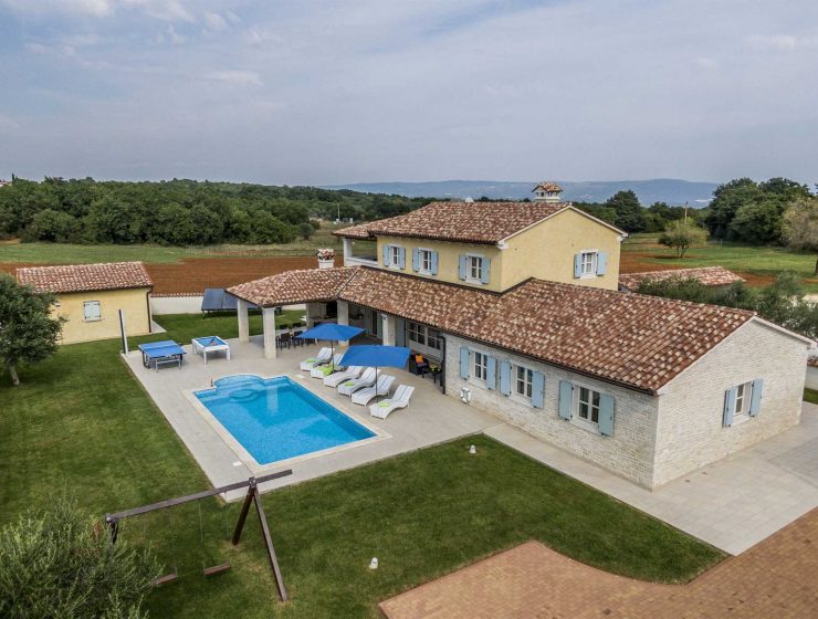 Оренда вілл та бронювання готелів