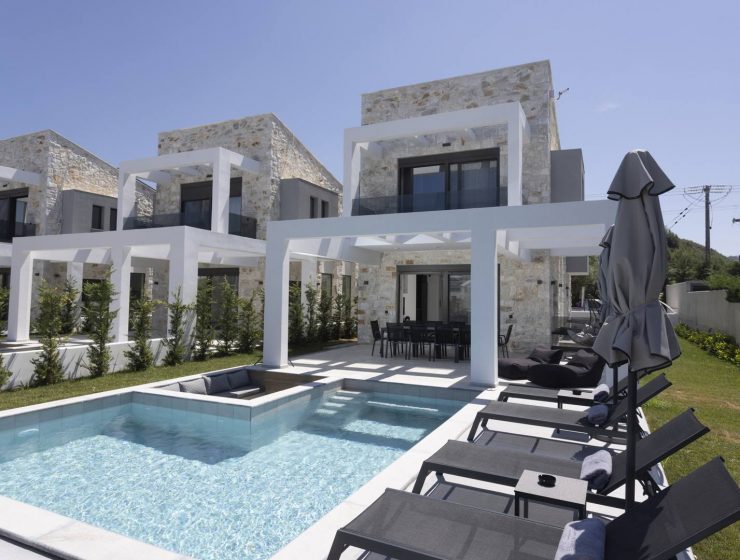 Оренда вілл та бронювання готелів