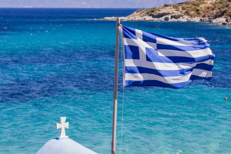 Оксамитовий сезон у Греції