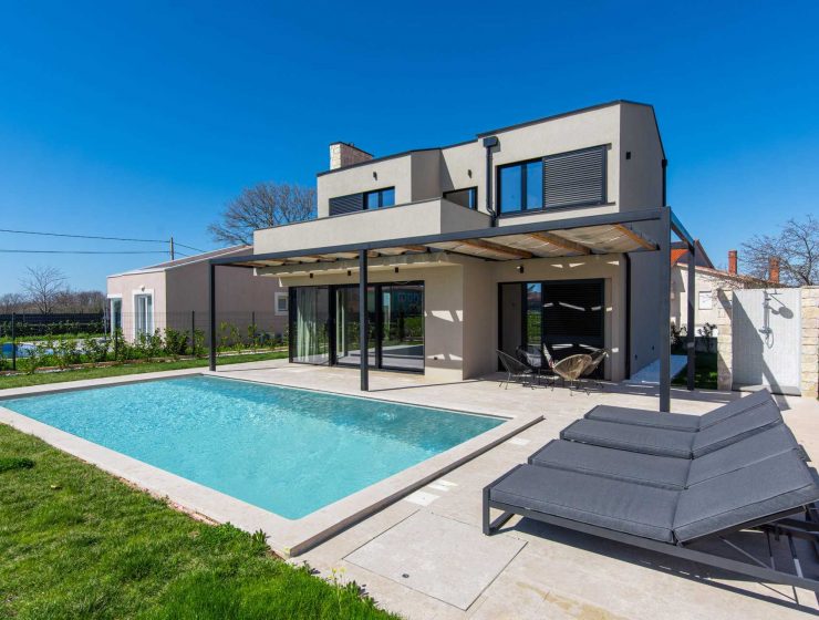 Оренда вілл та бронювання готелів