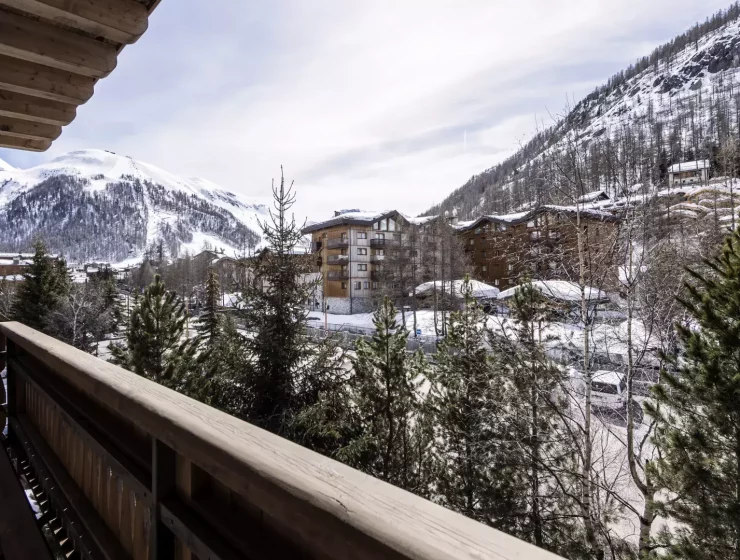 Оренда вілл та бронювання готелів