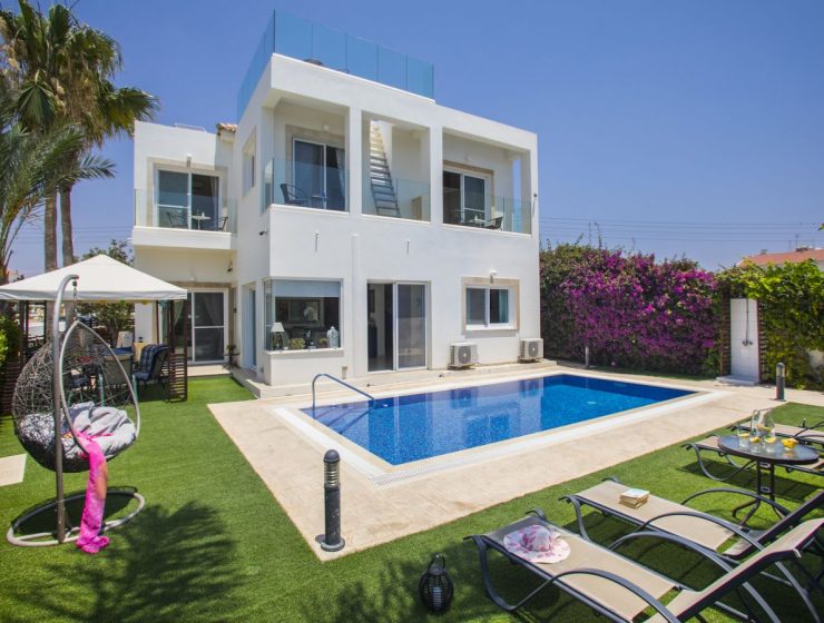 Оренда вілл та бронювання готелів