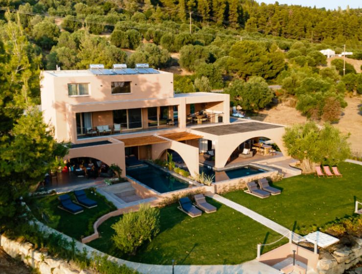 Оренда вілл та бронювання готелів