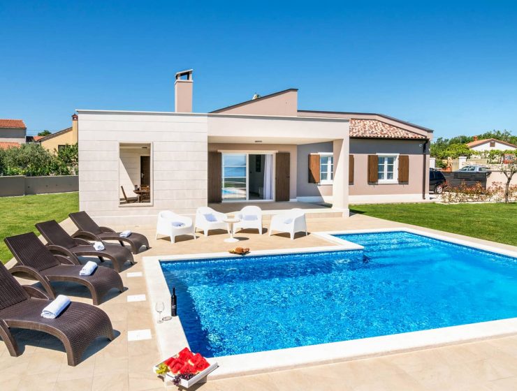 Оренда вілл та бронювання готелів