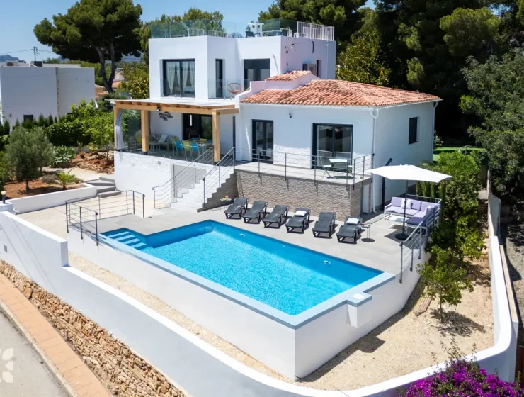 Оренда вілл та бронювання готелів