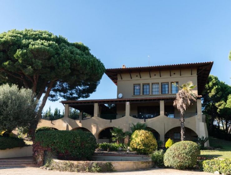 Оренда вілл та бронювання готелів