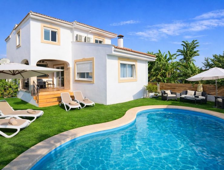 Оренда вілл та бронювання готелів