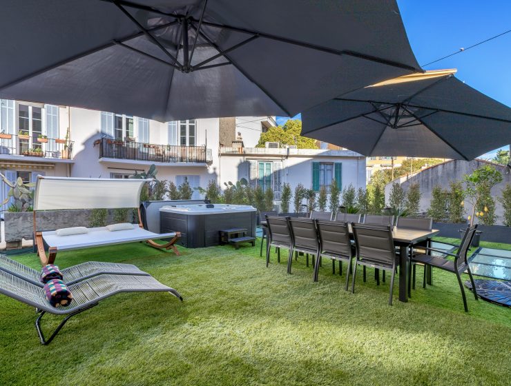 Оренда вілл та бронювання готелів