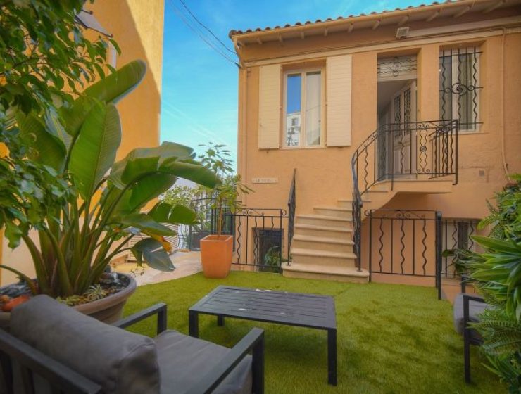 Оренда вілл та бронювання готелів