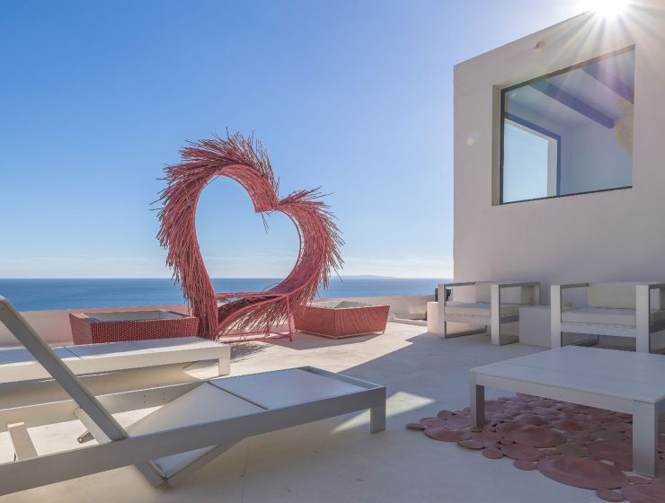 Оренда вілл та бронювання готелів