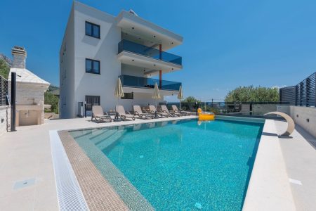 Villa-129698