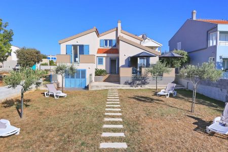 Villa-132847