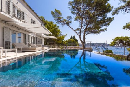 Villa-126583