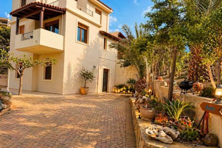 Apartment-133203