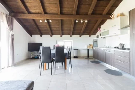 Apartment-143622