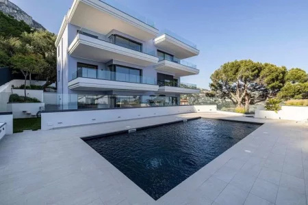 Villa-143892