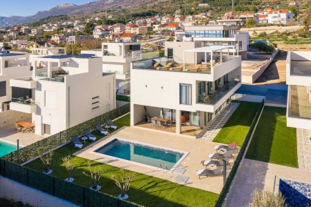 Villa-137888
