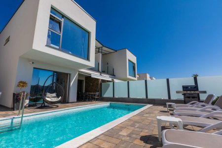 Villa-141183
