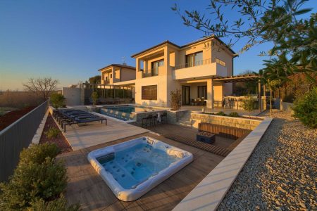 Villa-148513