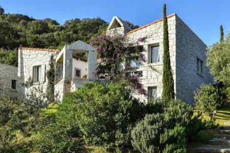 Villa-150204
